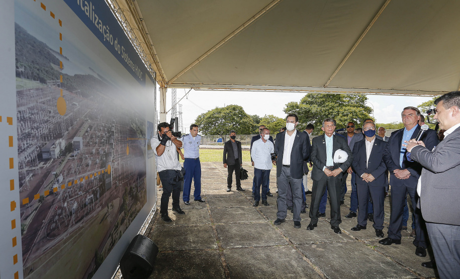 Governador Carlos Massa Ratinho Junior e presidente Jair Bolsonaro participam do evento de lançamento da revitalização do sistema elétrico de alta tensão de Furnas.   -  Foz do Iguaçu, 25/02/2021  - Foto: Jonathan Campos/AEN
