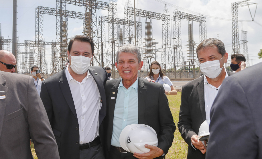 Governador Carlos Massa Ratinho Junior e presidente Jair Bolsonaro participam do evento de lançamento da revitalização do sistema elétrico de alta tensão de Furnas.   -  Foz do Iguaçu, 25/02/2021  - Foto: Jonathan Campos/AEN