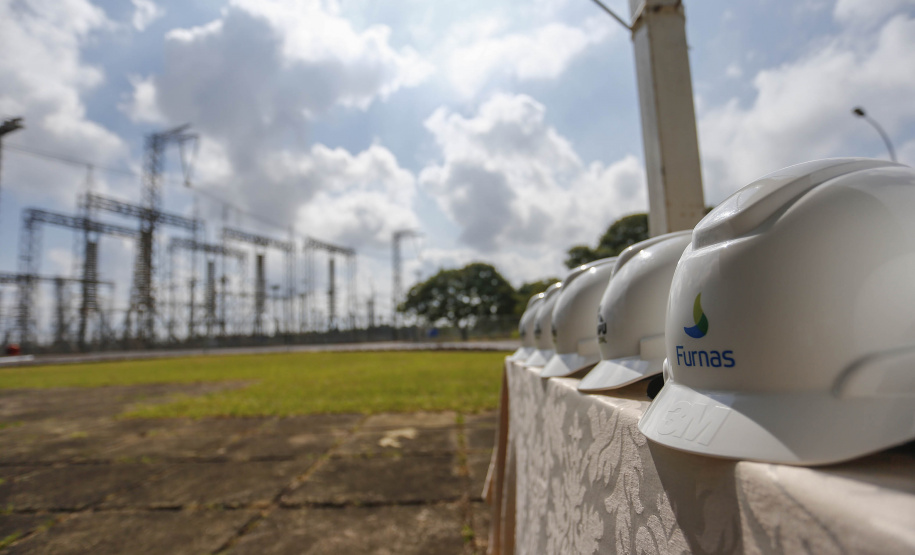Governador Carlos Massa Ratinho Junior e presidente Jair Bolsonaro participam do evento de lançamento da revitalização do sistema elétrico de alta tensão de Furnas.   -  Foz do Iguaçu, 25/02/2021  - Foto: Jonathan Campos/AEN