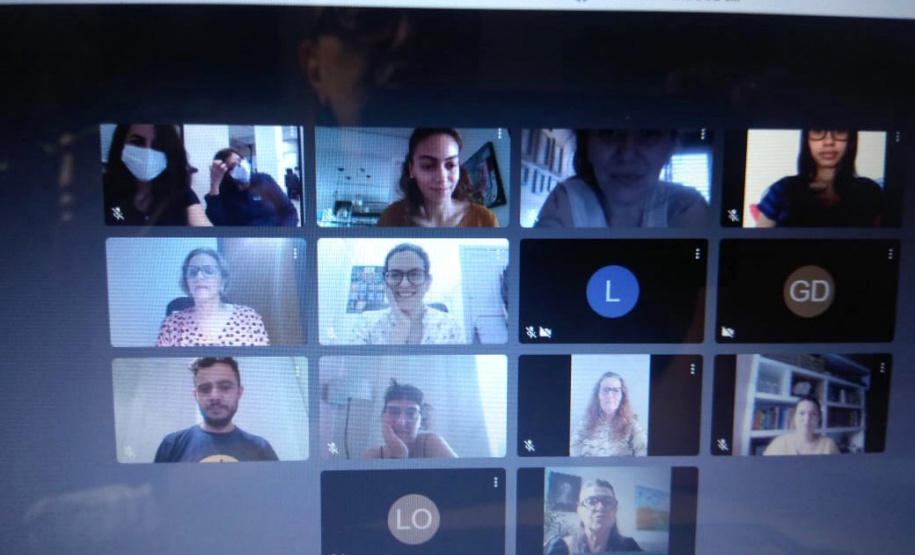 A Secretaria da Justiça, Família e Trabalho do Paraná, através do Departamento de Promoção e Defesa dos Direitos Fundamentais e Cidadania, empossou nesta sexta-feira (26), de forma on-line, os novos membros do Comitê Intersetorial de Acompanhamento e Monitoramento da Política da População em Situação de Rua do Estado do Paraná (CIAMP Rua/PR), para o biênio 2021/2022. - Foto: Divulgação SEJUF