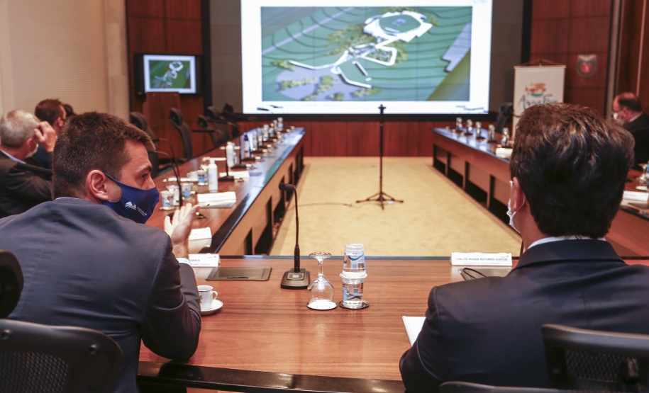 Governador Carlos Massa Ratinho Junior  durante apresentação do Perojeto Aqua Foz  -  Curitiba, 02/03/2021  -  Foto: Jonathan Campos/AEN