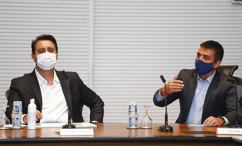 Governador Carlos Massa Ratinho Junior  durante apresentação do Perojeto Aqua Foz  -  Curitiba, 02/03/2021  -  Foto: Jonathan Campos/AEN