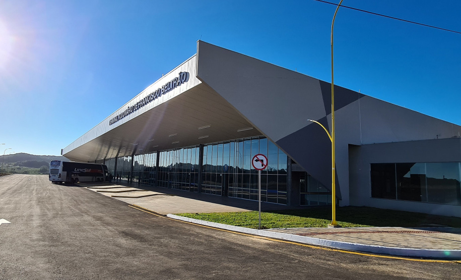 A nova rodoviária de Francisco Beltrão, no Sudoeste do Paraná, começou a funcionar oficialmente no último domingo (28). Foto: Gelson Corazza/Prefeitura de Francisco Beltrão