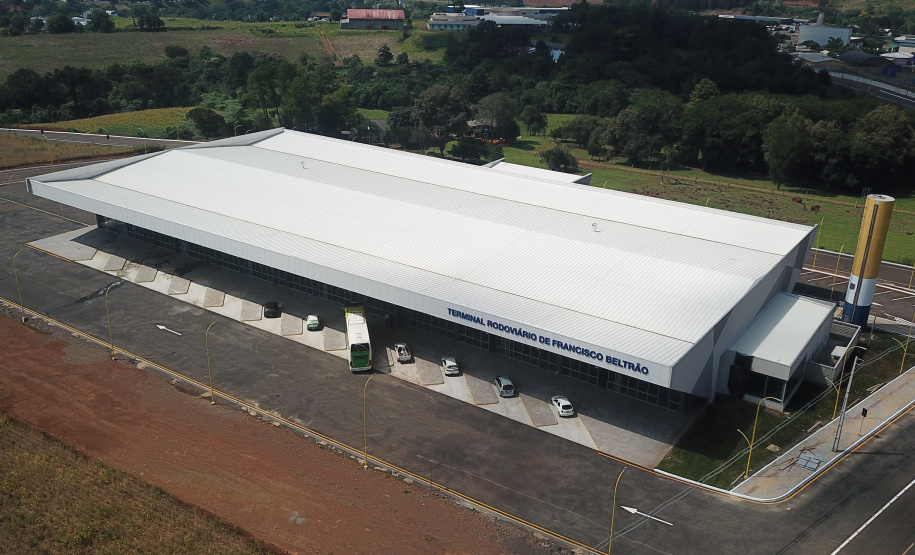 A nova rodoviária de Francisco Beltrão, no Sudoeste do Paraná, começou a funcionar oficialmente no último domingo (28). Foto: Gelson Corazza/Prefeitura de Francisco Beltrão