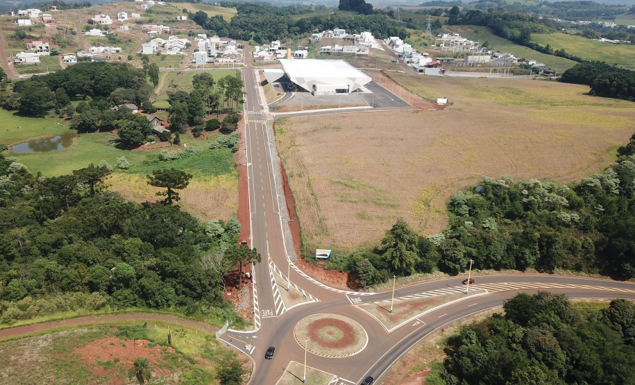 A nova rodoviária de Francisco Beltrão, no Sudoeste do Paraná, começou a funcionar oficialmente no último domingo (28). Foto: Gelson Corazza/Prefeitura de Francisco Beltrão