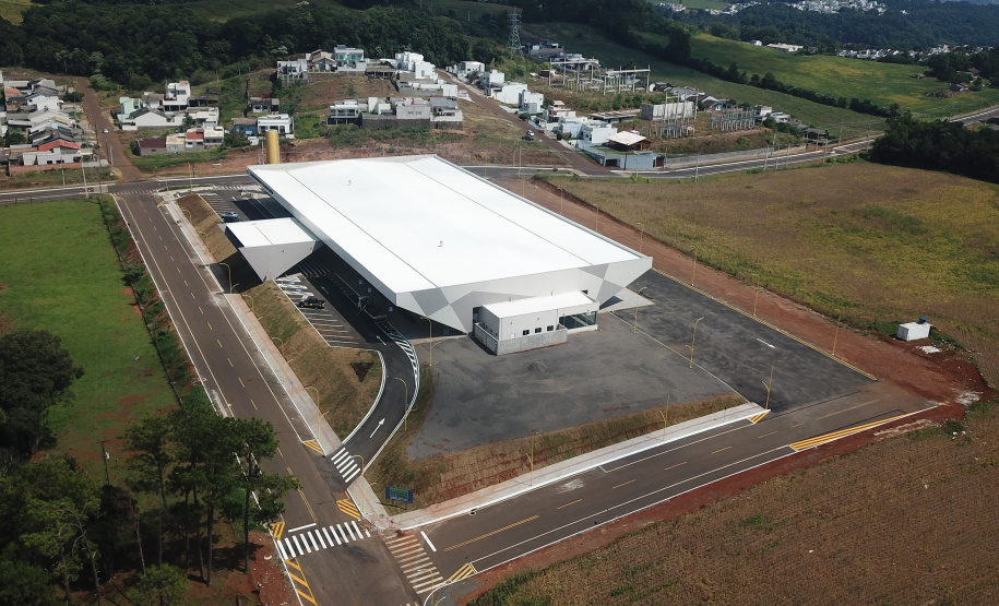 A nova rodoviária de Francisco Beltrão, no Sudoeste do Paraná, começou a funcionar oficialmente no último domingo (28). Foto: Gelson Corazza/Prefeitura de Francisco Beltrão