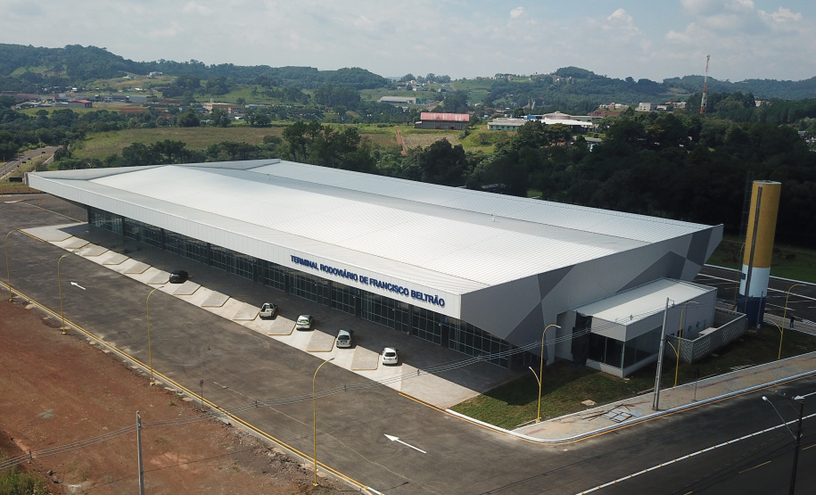A nova rodoviária de Francisco Beltrão, no Sudoeste do Paraná, começou a funcionar oficialmente no último domingo (28). Foto: Gelson Corazza/Prefeitura de Francisco Beltrão