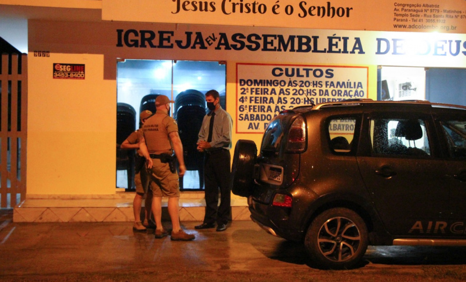 As forças policiais do Paraná e as prefeituras municipais fiscalizaram 3.160 estabelecimentos comerciais desde o começo da vigência do Decreto 6.983/2021, publicado na sexta-feira (26) pelo Governo do Estado. Em cinco dias de operação especial, 105 estabelecimentos foram interditados e 62 foram multados por irregularidades relacionadas à pandemia. - Curitiba, 04/03/2021 - Foto: Divulgação SESP-PR