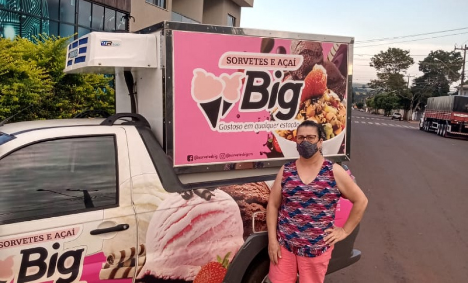 Integrada e atenta aos movimentos da sociedade moderna, a Fomento Paraná vem aumentando o número de mulheres no quadro de colaboradores e nos cargos de gestão trazendo uma nova visão à tomada de decisão de crédito da instituição. na foto, Iraci Cândida da Silva - Curitiba, 08/03/2021 - Foto: Divulgação Fomento Paraná
