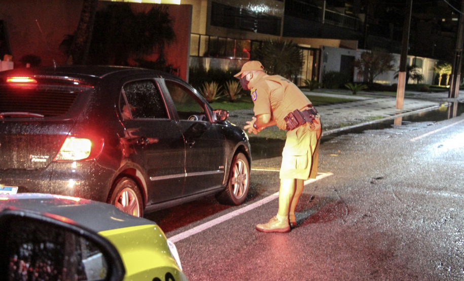 Polícia já prendeu 420 pessoas e interditou 209 pontos comerciais. Foto:SESP
