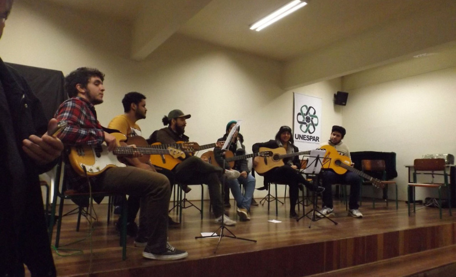 A Universidade Estadual do Paraná (Unespar) lançou inscrições para cadastro de reserva para atendimentos gratuitos de Musicoterapia, uma prática de saúde e bem-estar, que utiliza a música no contexto clínico para tratamento, reabilitação e prevenção de doenças. - Curitiba, 09/03/2021  -  Foto: Divulgação SETI