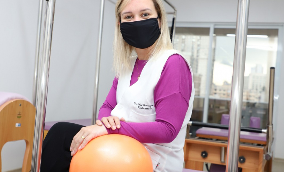 Empreendedoras comandam um terço das empresas do Paraná. Na foto, a fisioterapeuta Kelly Cristina Saderli Bandoszeweski. Foto: Ari Dias/AEN