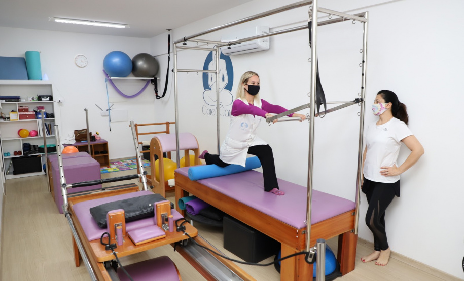 Empreendedoras comandam um terço das empresas do Paraná. Na foto, a fisioterapeuta Kelly Cristina Saderli Bandoszeweski. Foto: Ari Dias/AEN