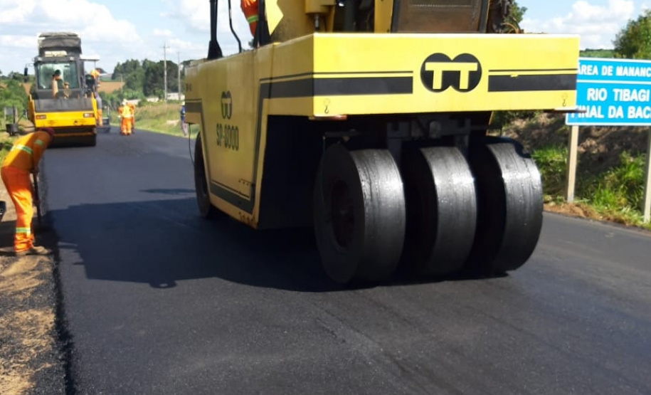 O Departamento de Estradas de Rodagem do Paraná (DER/PR) está realizando melhorias na PRC-487, trecho estadual da Estrada Boiadeira, e na PR-522, rodovias que ligam o município de Ivaí à BR-373, na região dos Campos Gerais. - Curitiba, 11/03/2021 - Foto_ Divulgação DER-PR