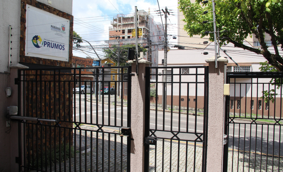 O Programa Prumos está em funcionamento desde o fim de 2020 no Paraná, proporcionando paz, tranquilidade, qualidade de vida e saúde aos policiais militares e civis, agentes penitenciários, bombeiros e peritos oficiais, bem como seus dependentes.  -  Curitiba, 15/03/2021  -  Foto: Divulgação SESP-PR