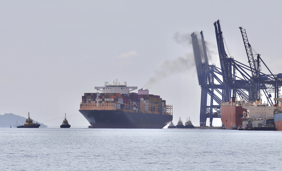 O Porto de Paranaguá completa 86 anos nesta quarta-feira, dia 17 de março, e aposta em inovação para se tornar hub logístico da América Latina. - Foto: Claudio Neves/Portos do Paraná
