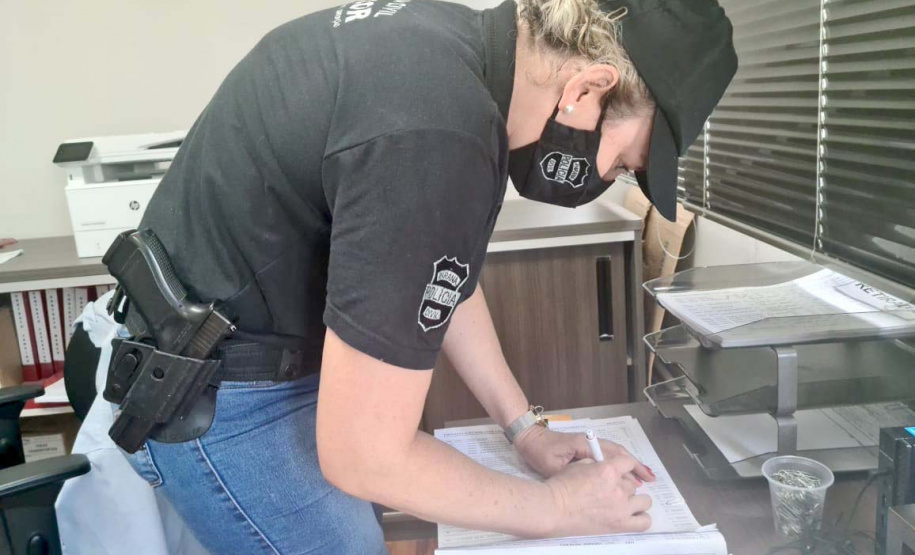 Mais de 710 policiais civis, auditores das receitas e peritos desmantelaram um esquema bilionário de sonegação nos estados do Paraná, Minas Gerais, São Paulo e Espírito Santo, nesta terça-feira (16).  Foto:SESP