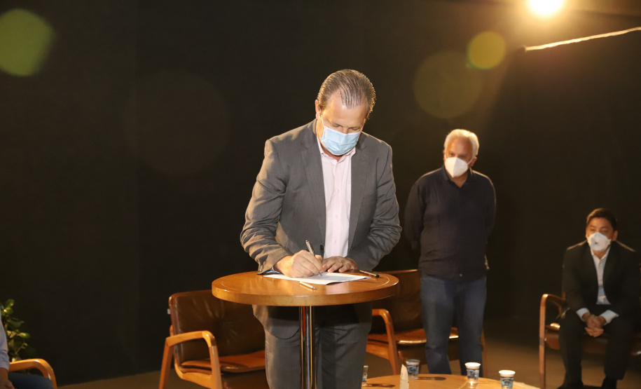 Vale do Genoma O Governo do Paraná lanca o Vale do Genoma, um polo de startups voltado para saúde e genética. Pioneiro no Brasil e no mundo, o projeto será instalado em Guarapuava, no Centro-Sul do Estado. Na foto, superintendente de Ciência, Tecnologia e Ensino Superior do Paraná, Aldo Bona. 18/03/21 - Foto: Geraldo Bubniak/AEN