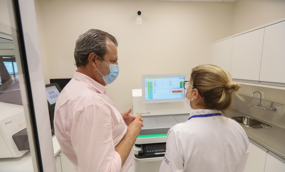 Vale do Genoma O Governo do Paraná lanca o Vale do Genoma, um polo de startups voltado para saúde e genética. Pioneiro no Brasil e no mundo, o projeto será instalado em Guarapuava, no Centro-Sul do Estado. Visita ao IPEC - Instituto para Pesquisa do Cancer. 18/03/21 - Foto: Geraldo Bubniak/AEN