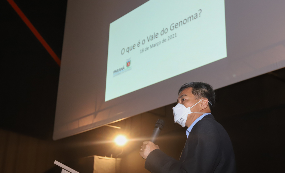 Vale do Genoma O Governo do Paraná lanca o Vale do Genoma, um polo de startups voltado para saúde e genética. Pioneiro no Brasil e no mundo, o projeto será instalado em Guarapuava, no Centro-Sul do Estado. Na foto, Tsen Chung Kang, Diretor de Pesquisa e Novos Negócios do Grupo Jacto. . 18/03/21 - Foto: Geraldo Bubniak/AEN