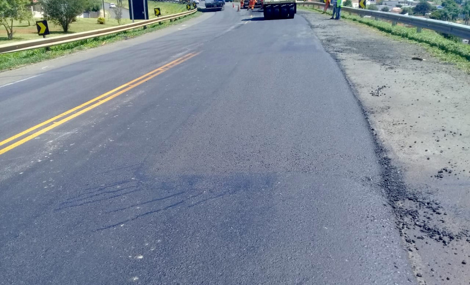 O Departamento de Estradas de Rodagem do Paraná (DER/PR) realizou nesta sexta-feira (19) aabertura dos envelopes com os documentos de habilitação das empresas disputando aexecução das terceiras faixas da PR-092, entre Jaguariaíva e Santo Antônio da Platina, daregião dos Campos Gerais ao Norte Pioneiro. - Curitiba, 19/03/2021 - Foto: Divulgação DER