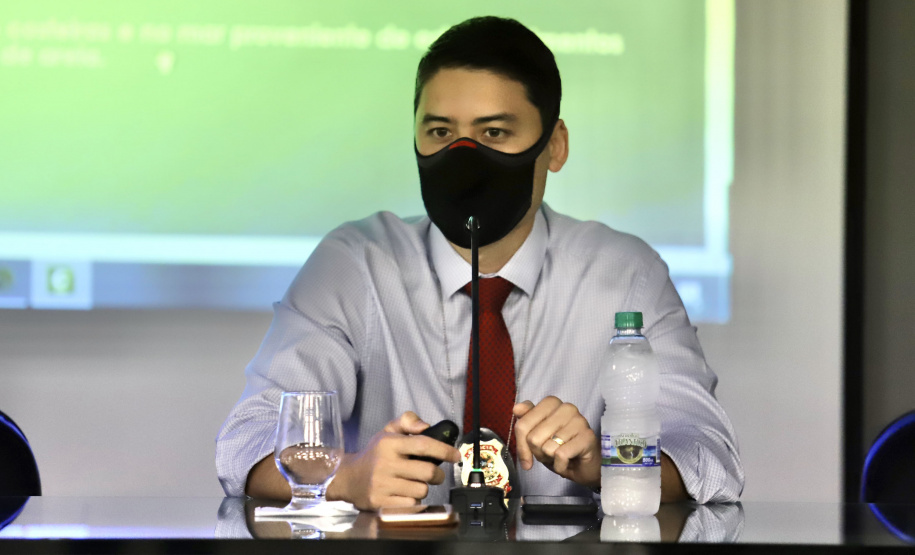 A Portos do Paraná compartilha com a Polícia Federal os dados obtidos nos 27 programas de monitoramentos ambientais. As informações colaboram com a operação ?30 Days at Sea 3.0? (30 Dias no Mar) da International Criminal Police Organization - INTERPOL. A ação envolve cerca de 60 países e tem como foco principal o combate à poluição marítima. - Curitiba, 19/03/2021 - Foto: Claudio Neves/Portos do Paraná