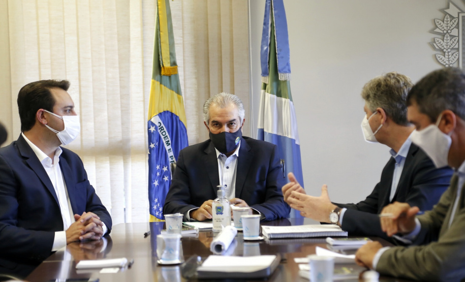 Paraná e Mato Grosso do Sul deram mais um passo significativo na consolidação do projeto da nova Ferroeste, o corredor ferroviário que vai ligar Maracajú (MS) a Paranaguá (PR)