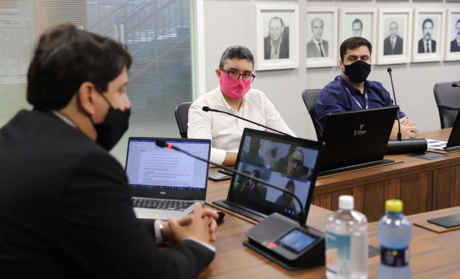 As reuniões do Conselho de Autoridade Portuária do Porto de Paranaguá foram retomadas neste mês de março. O órgão consultivo é formado por representantes do poder público, classe trabalhadora e empresarial. -  Paranaguá, 22/03/2021  -  Foto: Claudio Neves/Portos do Paraná