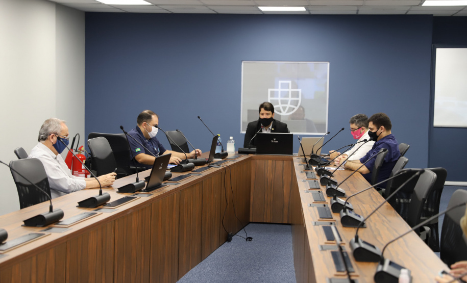 As reuniões do Conselho de Autoridade Portuária do Porto de Paranaguá foram retomadas neste mês de março. O órgão consultivo é formado por representantes do poder público, classe trabalhadora e empresarial. -  Paranaguá, 22/03/2021  -  Foto: Claudio Neves/Portos do Paraná