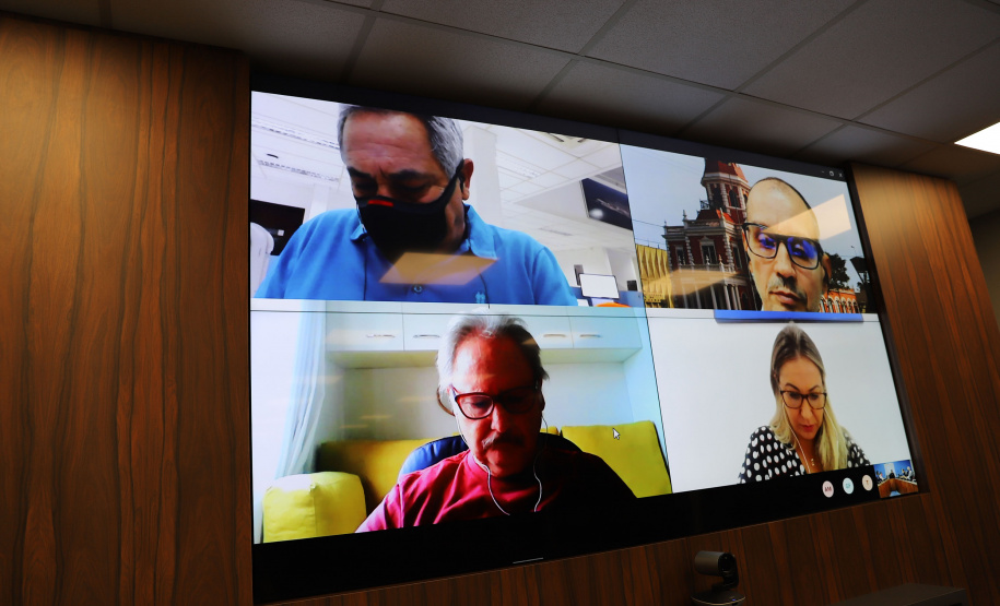 As reuniões do Conselho de Autoridade Portuária do Porto de Paranaguá foram retomadas neste mês de março. O órgão consultivo é formado por representantes do poder público, classe trabalhadora e empresarial. -  Paranaguá, 22/03/2021  -  Foto: Claudio Neves/Portos do Paraná