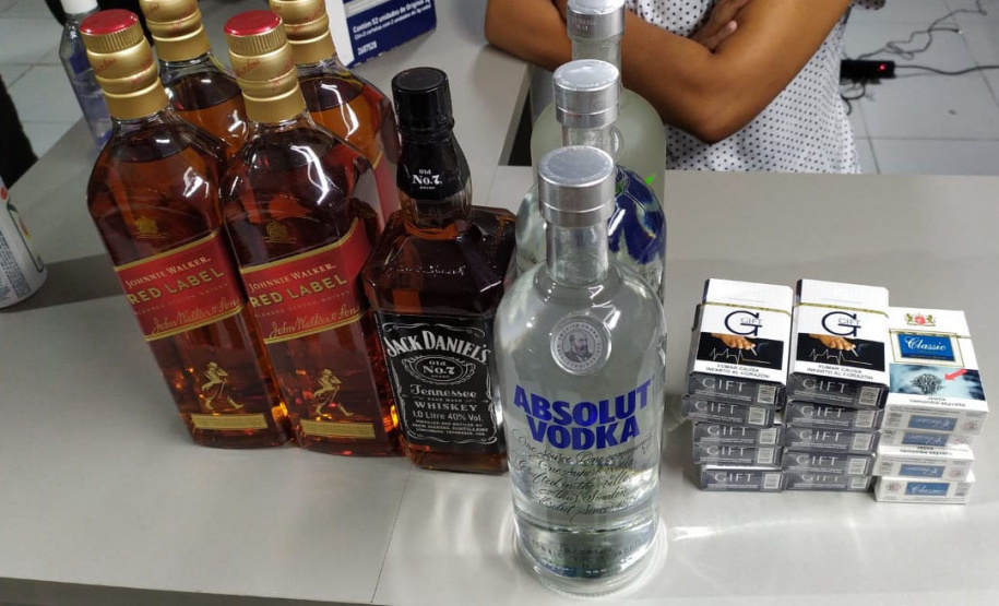 De sexta-feira (19) até domingo (21), 20 pessoas foram encaminhadas para lavratura de termo circunstanciado, oito pontos comerciais foram fechados e 23 autuações administrativas lavradas. - Curitiba, 22/03/2021  -  Foto: Divulgação SESP-PR