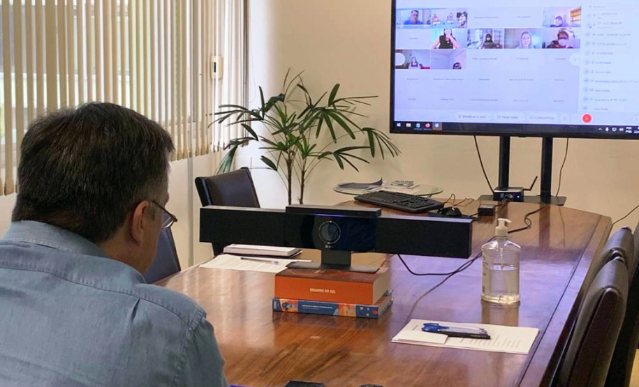 A Secretaria de Estado da Saúde promoveu hoje (22) evento virtual com profissionais das Regionais de Saúde e da Vigilância Epidemiológica dos municípios reforçando sobre a necessidade do diagnóstico e tratamento da tuberculose. - Foto: Nalu Lourençon/Sesa