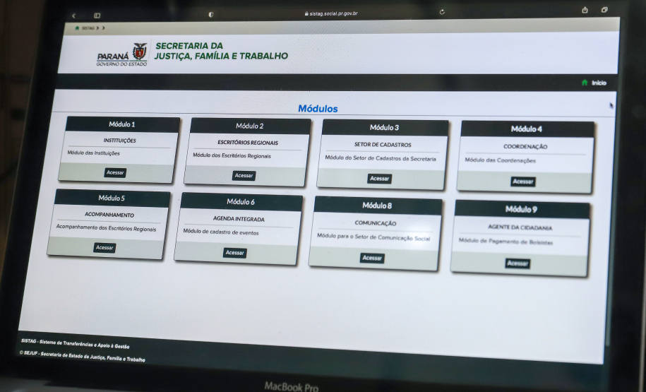 A Secretaria da Justiça, Família e Trabalho do Paraná (Sejuf) promove nesta quarta-feira, (24), das 09h às 12h, um treinamento direcionado as Organizações da Sociedade Civil de todo Paraná (OSCs) para capacitação no Sistema de Transferências e Apoio à Gestão (SISTAG).Foto: Geraldo Bubniak/AEN