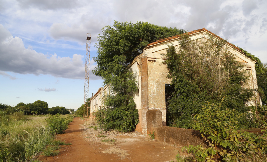 Antiga estação de trem desativada em Maracajú que poderá ser incorporada ao projeto da Nova Ferroeste.
Foto Gilson Abreu/AEN