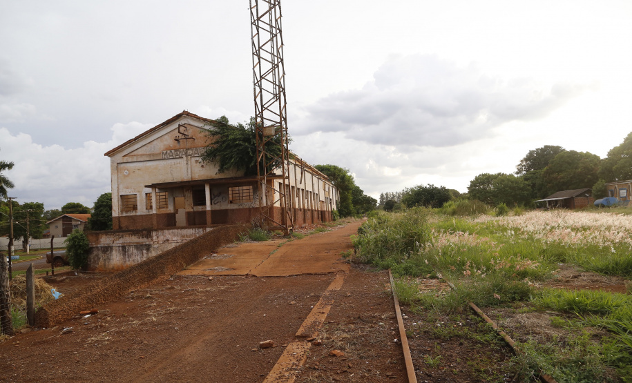 Antiga estação de trem desativada em Maracajú que poderá ser incorporada ao projeto da Nova Ferroeste.
Foto Gilson Abreu/AEN
