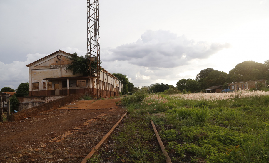 Antiga estação de trem desativada em Maracajú que poderá ser incorporada ao projeto da Nova Ferroeste.
Foto Gilson Abreu/AEN