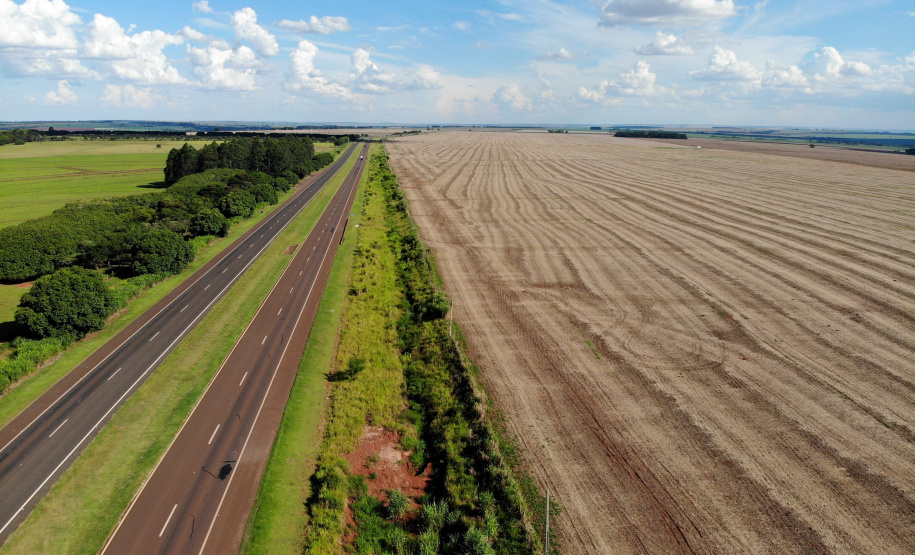 23.03.2021 - Visita do grupo tecnico  da nova ferroeste  primeiro ponto onde vai passar a nova ferrovia em Caarapá-ms.
 Foto Gilson Abreu/AEN