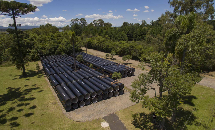 A Sanepar iniciou a obra de transposição do Rio Capivari, em Colombo, que irá incrementar 713 de água litros por segundo à Barragem do Iraí no Sistema de Abastecimento Integrado de Curitiba e Região Metropolitana (SAIC). - Foto: André Thiago/Divulgação Sanepar