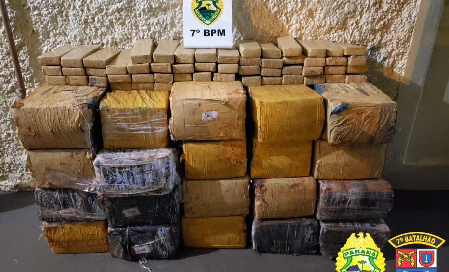 As forças de segurança do Paraná apreenderam cerca de 145,2 toneladas a mais de drogas nos doze meses de 2020, se comparado com o ano de 2019. De acordo com os dados da Secretaria Estadual da Segurança Pública (SESP), divulgados nesta quarta-feira (24/03), foram 288,9 toneladas de drogas (maconha, cocaína e crack) apreendidas de janeiro a dezembro de 2020, contra 143,6 toneladas durante o mesmo período de 2019, ou seja, um aumento de 50,2%. - Curitiba, 24/03/2021 - Foto: Divulgação SESP-PR