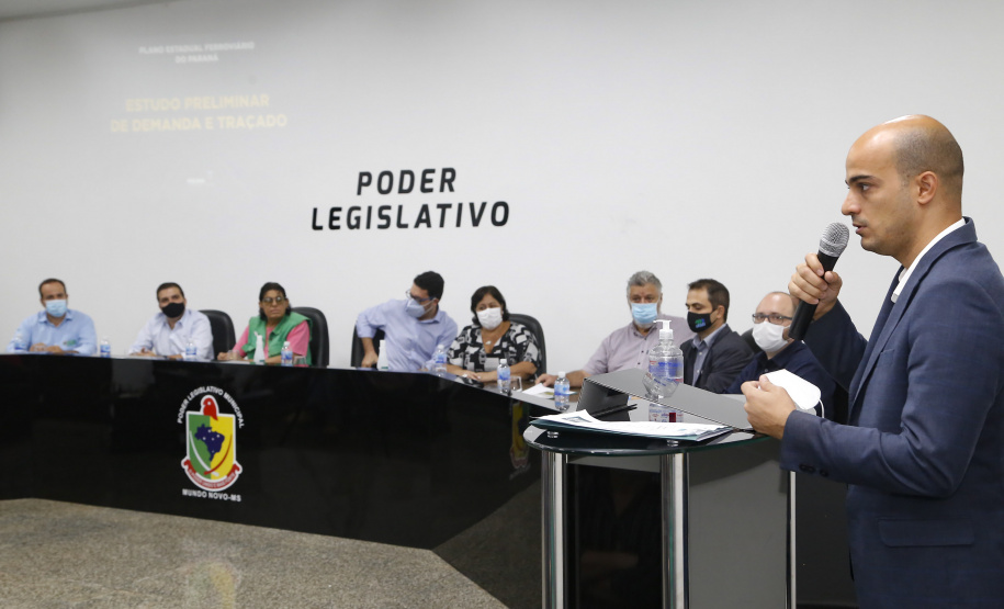 Comitiva da Nova Ferroeste visita Mundo Novo, no Mato Grosso do Sul. Os técnicos apresentaram na Câmara de Vereadores da cidade o estudo de demanda e traçado elaborado para a ferrovia.
 Foto Gilson Abreu/AEN