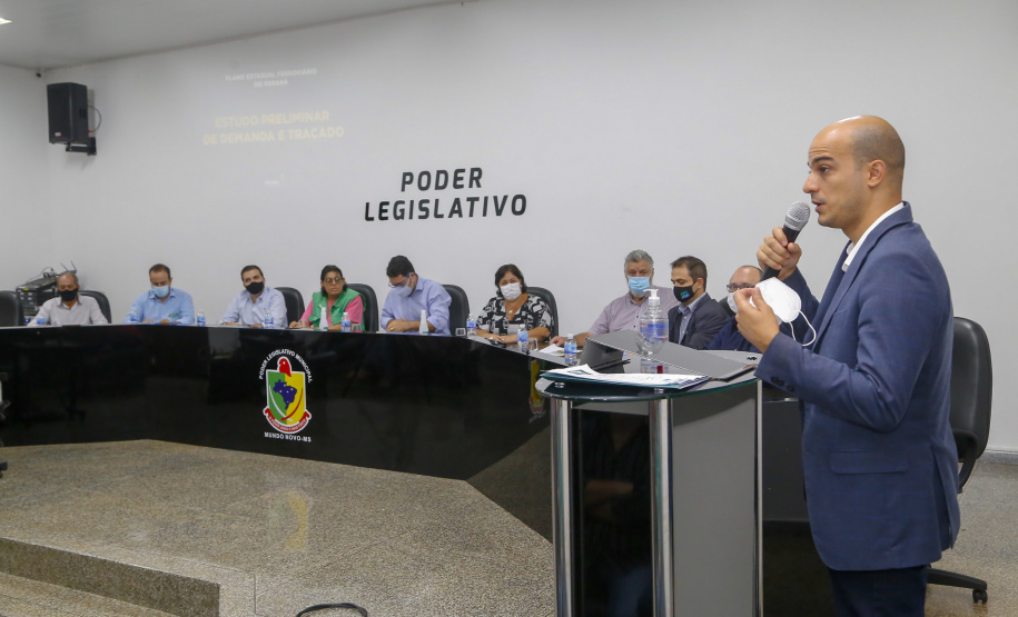 Comitiva da Nova Ferroeste visita Mundo Novo, no Mato Grosso do Sul. Os técnicos apresentaram na Câmara de Vereadores da cidade o estudo de demanda e traçado elaborado para a ferrovia.
 Foto Gilson Abreu/AEN