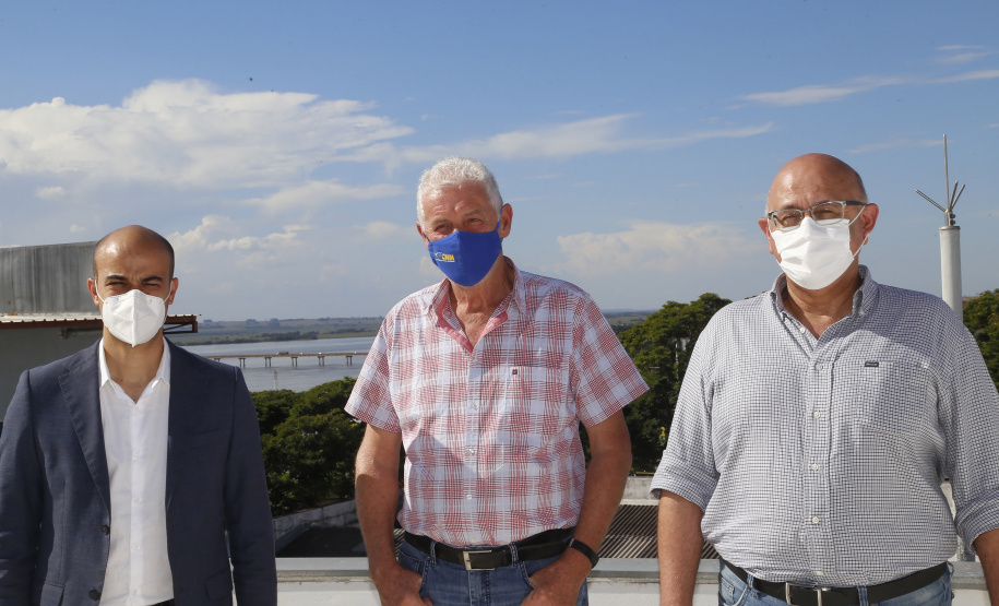 24.03.2021 - Visita do grupo técnico  da nova Ferroeste  na prefeitura de Guaíra, com o prefeito Heraldo Trento.
 Foto Gilson Abreu/AEN