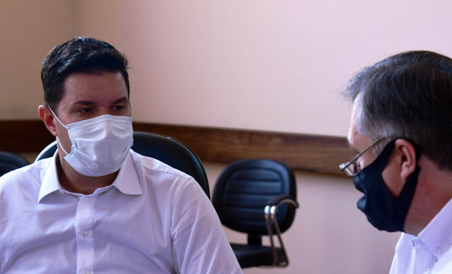 O Complexo Hospitalar do Trabalhador (CHT) é referência no atendimento durante a pandemia. As unidades que integram a rede hospitalar própria do Paraná, adotaram estratégias assertivas de atendimento à Covid-19 e já realizaram mais de 5,5 mil atendimentos em pouco mais de um ano.  -  Curitiba, 24/03/2021  -  Foto: Américo Antonio/SESA