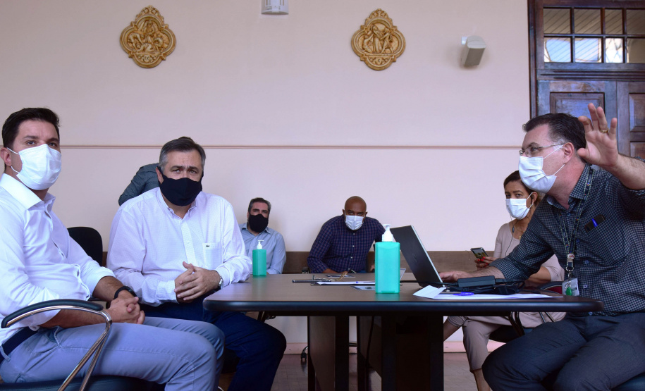 O Complexo Hospitalar do Trabalhador (CHT) é referência no atendimento durante a pandemia. As unidades que integram a rede hospitalar própria do Paraná, adotaram estratégias assertivas de atendimento à Covid-19 e já realizaram mais de 5,5 mil atendimentos em pouco mais de um ano.  -  Curitiba, 24/03/2021  -  Foto: Américo Antonio/SESA