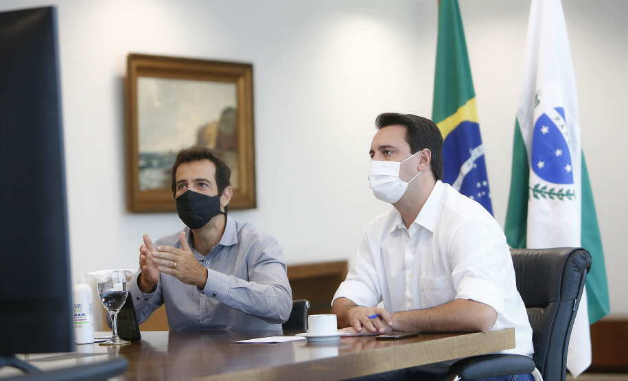 O governador Carlos Massa Ratinho Junior afirmou nesta quinta-feira (25) que a nova modalidade de ensino dos Colégios Cívico-Militares do Paraná (CCM-PR), que começa a ser implantada neste ano letivo em 197 escolas da rede pública estadual, será referência para uma nova geração de estudantes. - Curitiba, 25/03/2021 - Foto: Jonathan Campos/AEN