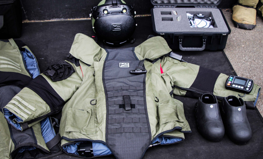 26-03-2021 Entrega de Equipamento ao Esquadrão Antibomba - BOPE Curitiba, 26 de março de 2021. Entrega de Equipamento ao Esquadrão Antibomba - BOPE