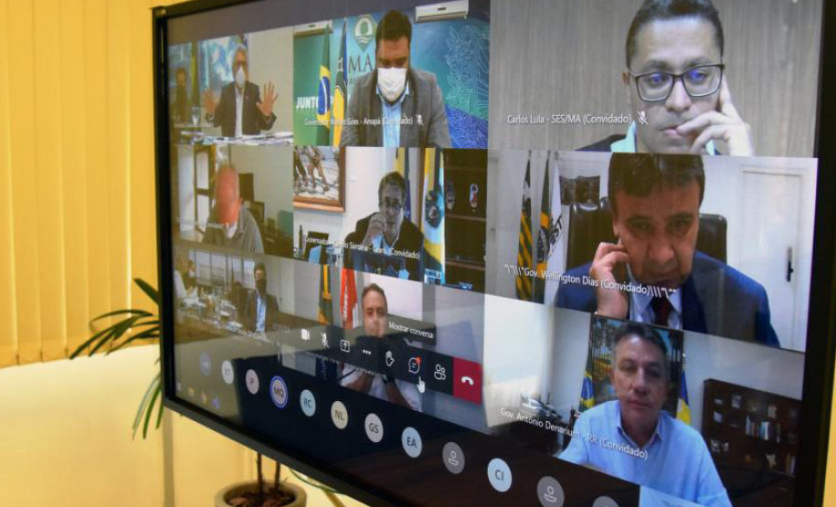 O Secretário de Estado da Saúde, Beto Preto, representou o governador Ratinho Junior no final da tarde de hoje (26), em reunião virtual, com o ministro da Saúde, Marcelo Queiroga.Foto: Américo Antonio/SESA