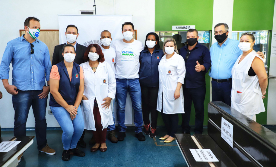 O governador Carlos Massa Ratinho Junior, participa neste domingo (28) da imunização em grupos prioritários em Apucarana. Foto: JJose Fernando Ogura/AEN