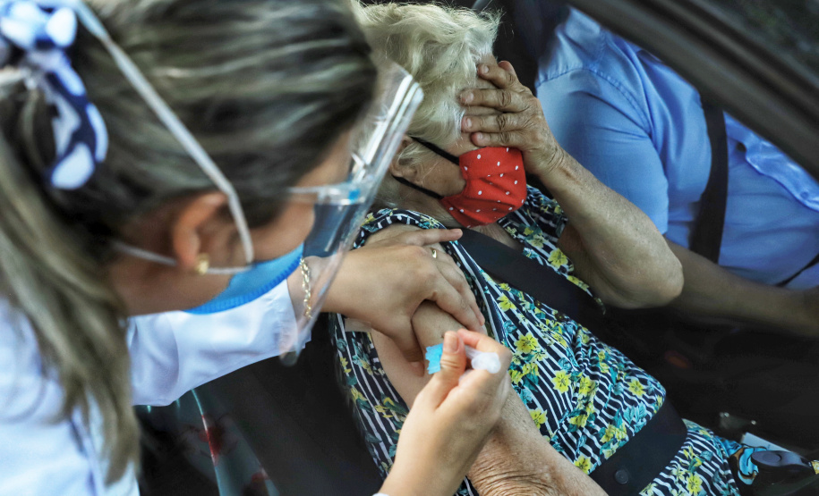 Municípios aplicaram quase 130 mil doses de vacina no fim de semana . Foto: Jose Fernando Ogura/AEN