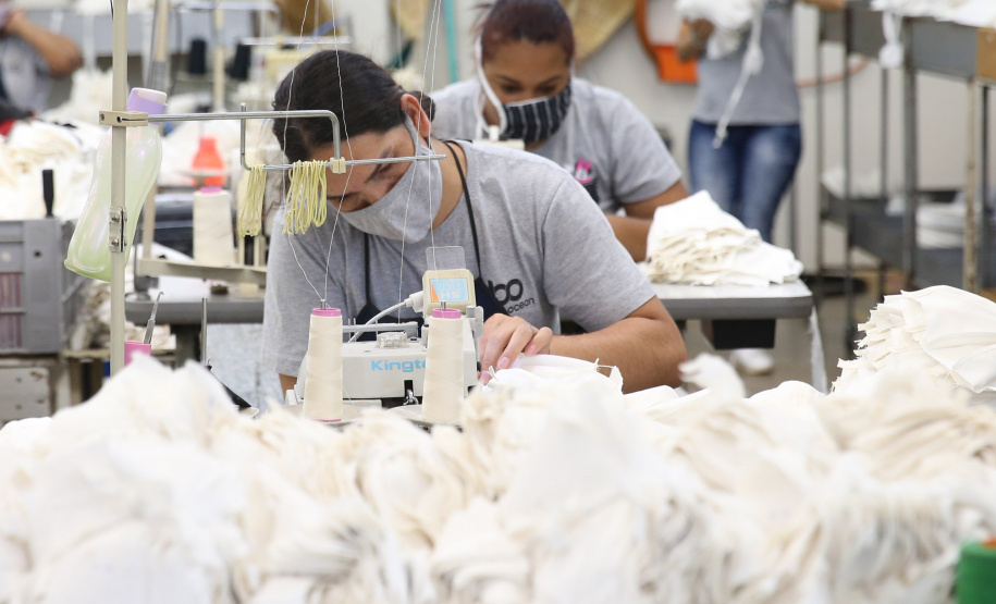 Feito no Parana Apucarana Bones Com 41,6 mil empregos formais em fevereiro, Paraná lidera no Sul e é o 3º do País. Foto: Geraldo Bubniak/AEN